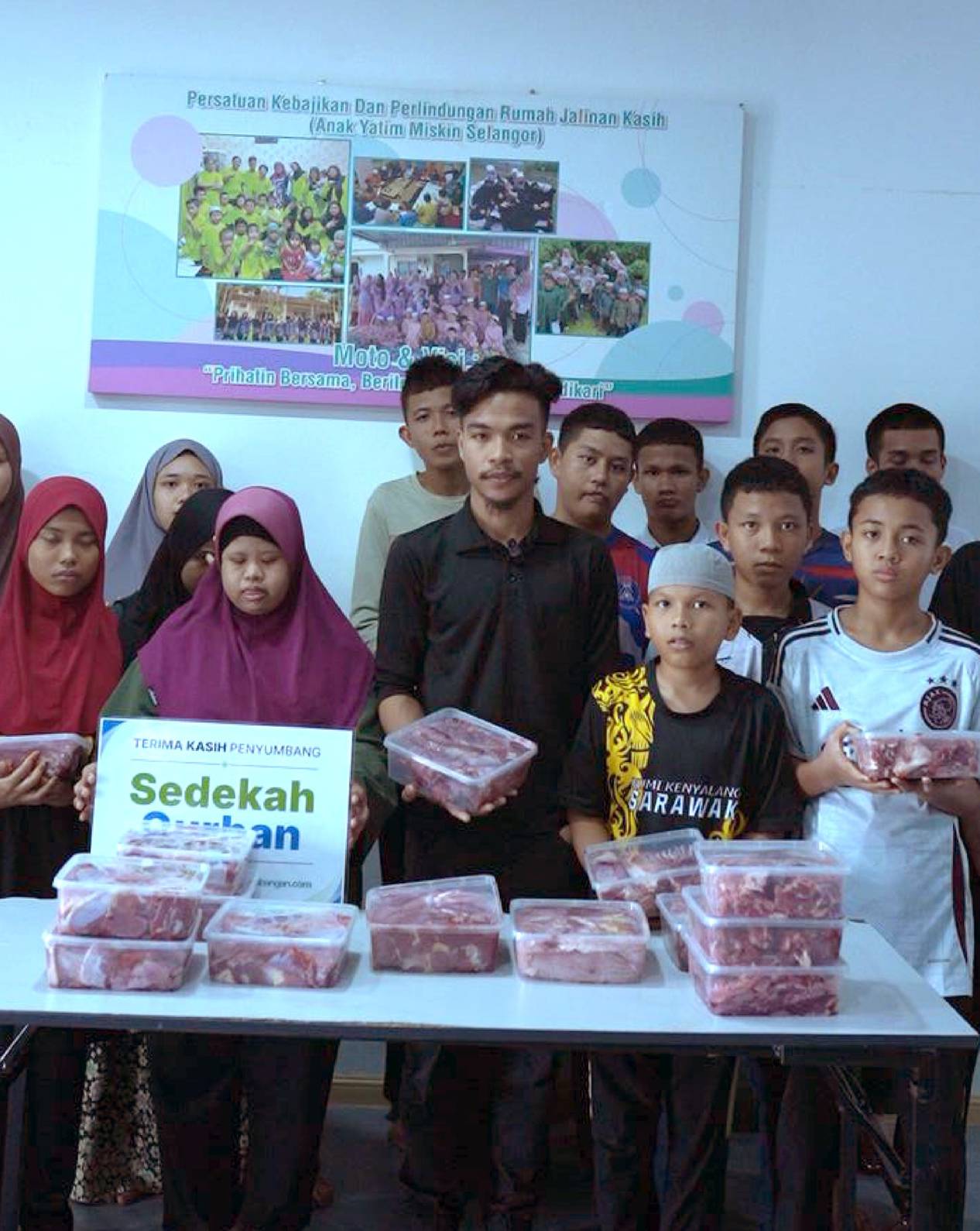 Agihan daging qurban